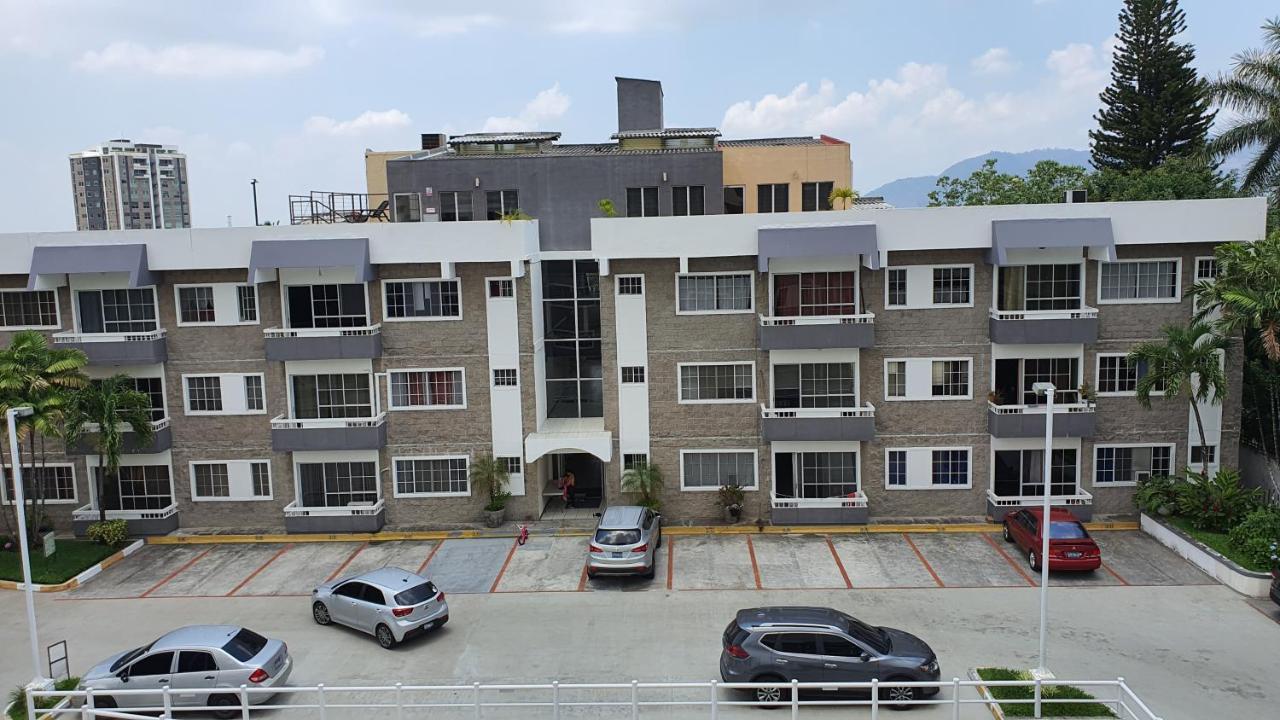 Apartmán San Benito Flats Wifi 50Mg - 4 Huespedes - Parqueos San Salvador Exteriér fotografie