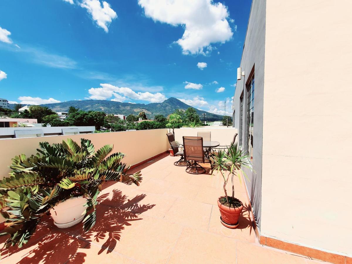 Apartmán San Benito Flats Wifi 50Mg - 4 Huespedes - Parqueos San Salvador Exteriér fotografie